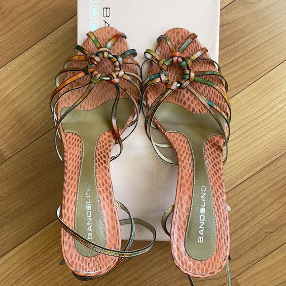Bandolino Strappy Sandals - Picture 5 of 6